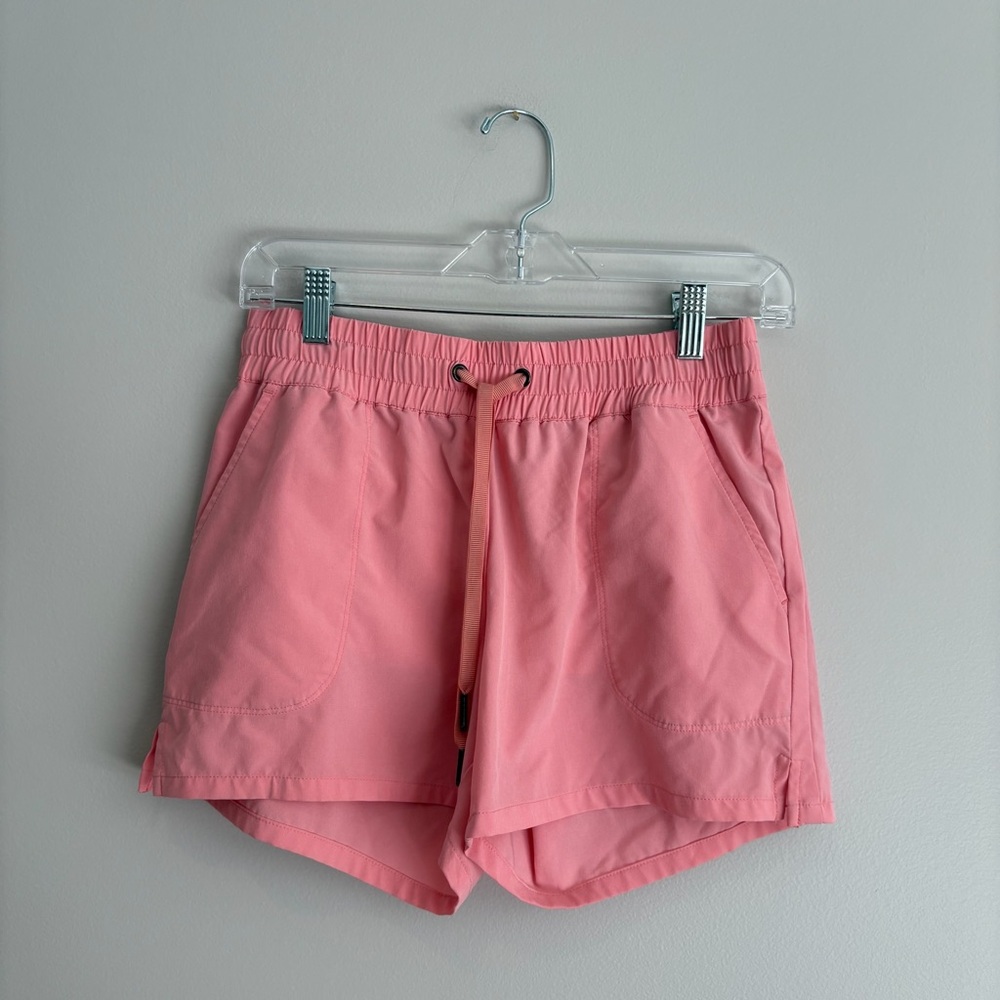 Southern Tide Coral Women's Athletic Shorts